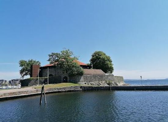 norway/kristiansand/attraction/christiansholm-fortress