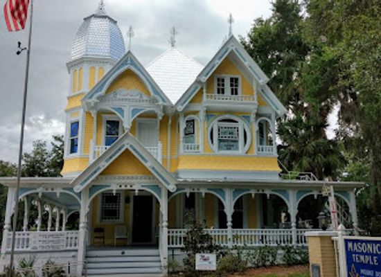 florida/mount-dora/attraction/visit-mount-dora