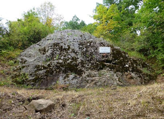 hungary/salgotarjan/attraction/zagyvafo-var-romjai