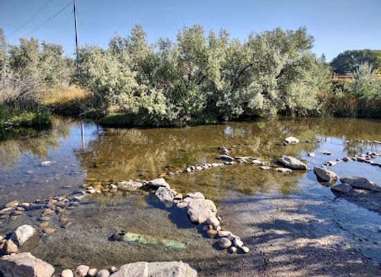 wyoming/powder-river-basin/attraction/saratoga-hobo-hot-springs