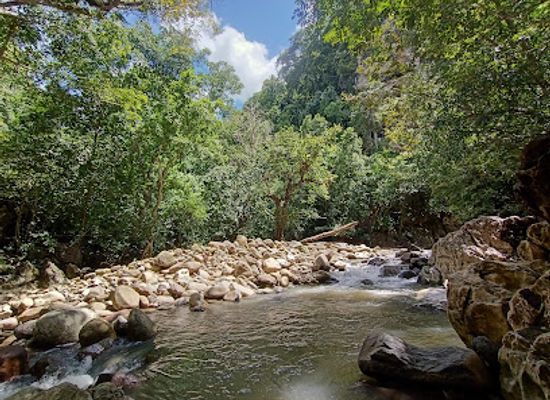 indonesia/pulau-moyo/attraction/travel-parks-liang-buccal