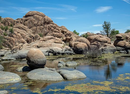 arizona/prescott-national-forest/attraction/watson-lake-park