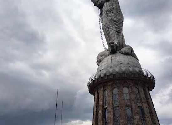 ecuador/mindo/attraction/virgin-of-the-panecillo