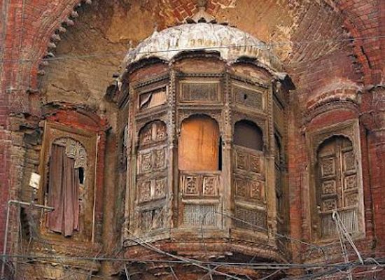 pakistan/lahore/attraction/sitla-temple