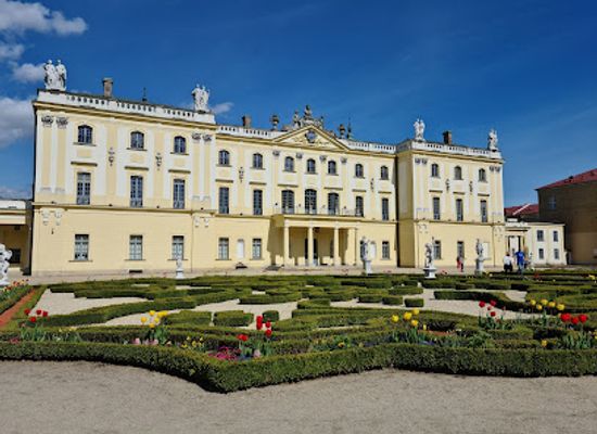 poland/podlachia/attraction/park-garden-palace-of-branicki