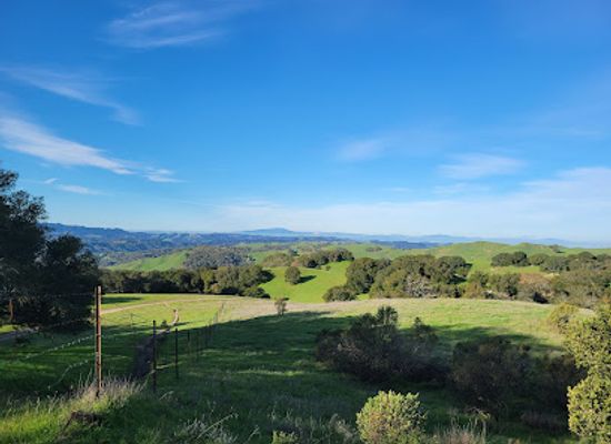 california/martinez/attraction/alhambra-creek-staging-area