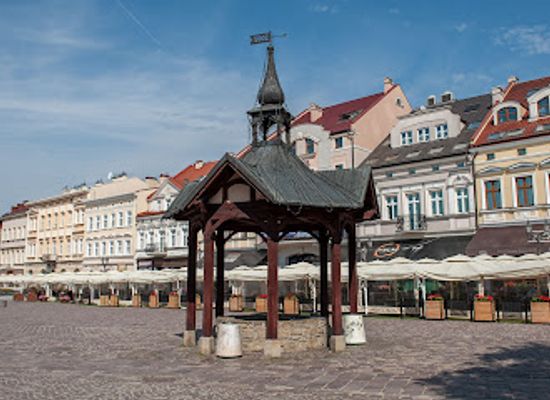 poland/rzeszow/attraction/studnia-na-rzeszowskim-rynku