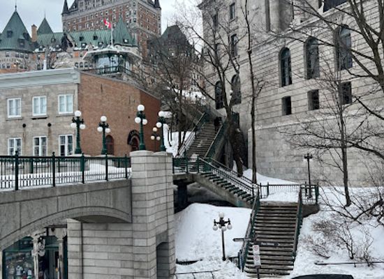 canada/quebec/attraction/frontenac-stairs