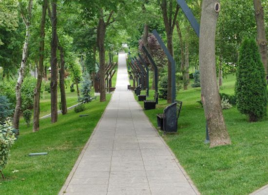 romania/vaslui/attraction/park-summer-theater
