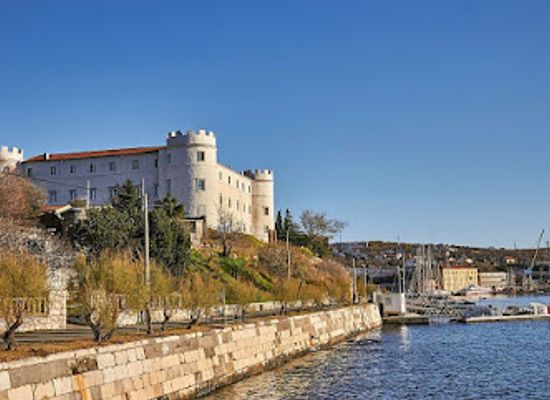 croatia/banovina/attraction/the-routes-of-the-frankopans-kraljevica-visitor-centre