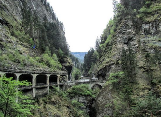switzerland/graubunden/attraction/viamala