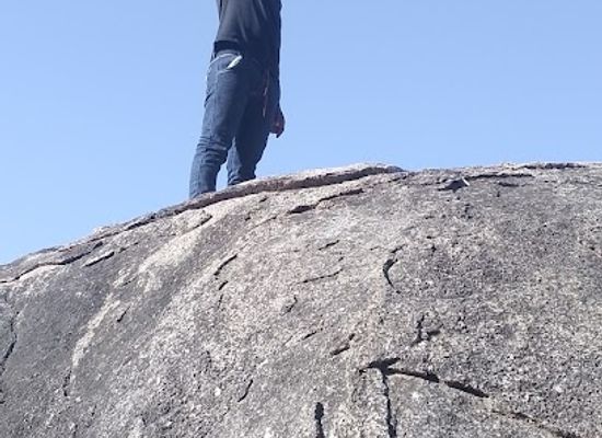 tanzania/singida/attraction/misugha-kisima-cha-maji-ya-moto