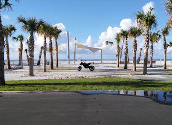 alabama/gulf-shores/attraction/gulf-shores-public-beach