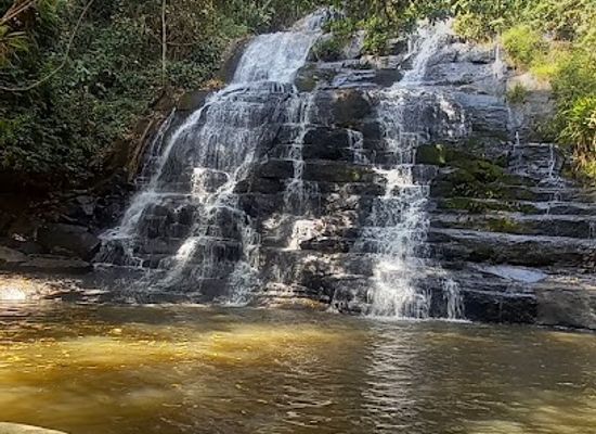 cote-d-ivoire/montagnes/attraction/cascade-de-glongouin