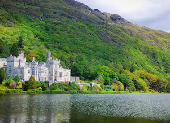 ireland/connacht/attraction/connemara-national-park-visitor-centre