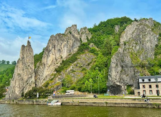 belgium/meuse-valley/attraction/rocher-bayard