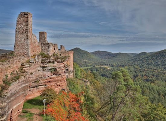 germany/palatinate/attraction/tanstein-castle