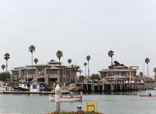 california/oxnard/attraction/marine-emporium-landing