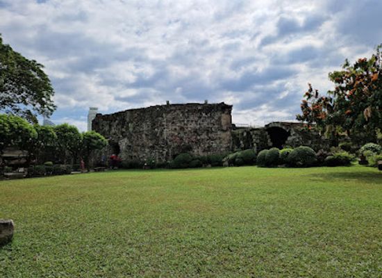 philippines/manila/intramuros/attraction/baluarte-de-san-diego