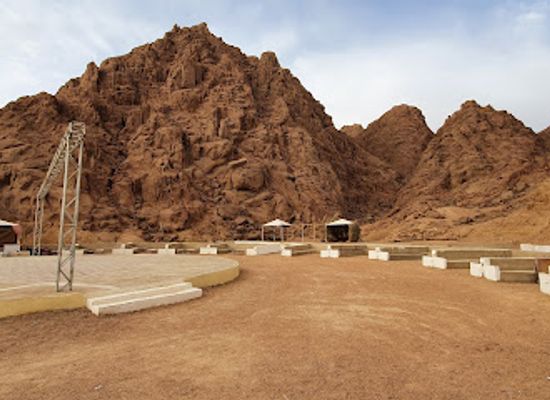 egypt/new-valley/attraction/wadi-al-khorom