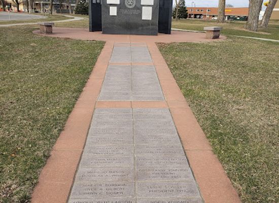 minnesota/rochester/attraction/freedom-shrine