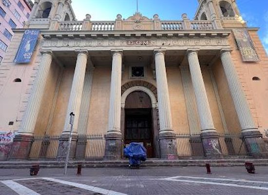 chile/maipo-valley/attraction/church-of-st-augustine-augustinians