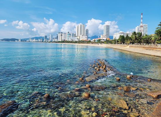 vietnam/nha-trang/nha-trang-cathedral/attraction/bai-reu-nha-trang