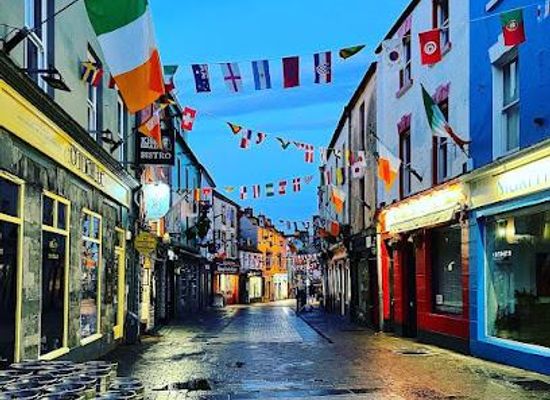 ireland/aran-islands/attraction/shop-st
