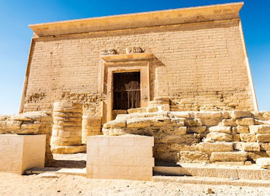 egypt/lower-egypt/attraction/qasr-qaroun-temple