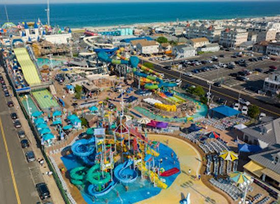 new-jersey/island-beach-state-park/attraction/breakwater-beach-waterpark-at-casino-pier