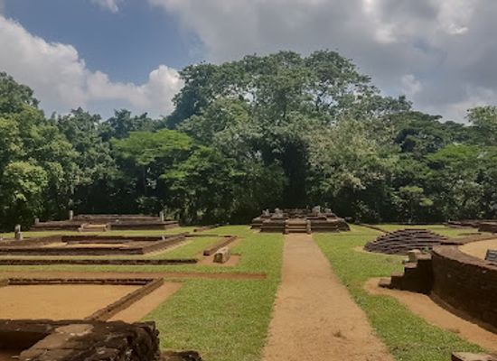 sri-lanka/kurunegala-district/attraction/panduwasnuwara-kingdom
