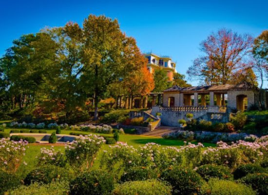 missouri/jefferson-city/attraction/missouri-governor-s-mansion