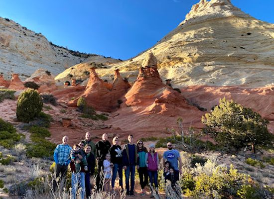 utah/kanab/attraction/coral-cliffs-tours-of-kanab
