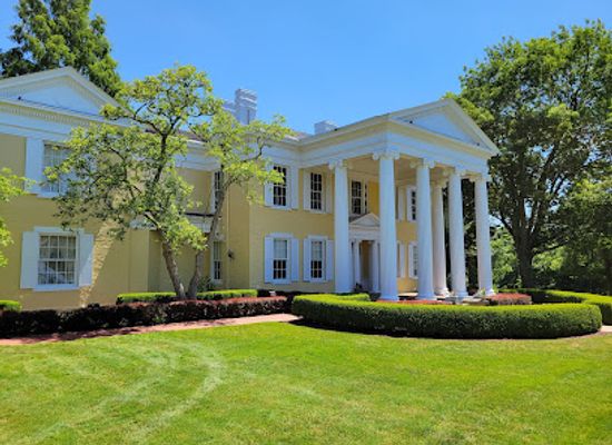 west-virginia/wheeling/attraction/oglebay-mansion-museum