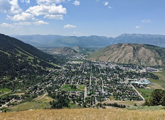 wyoming/jackson-hole/attraction/cache-creek-trailhead