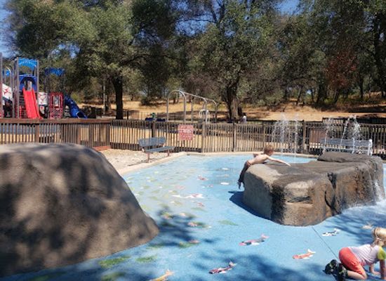 california/redding/attraction/fantasy-fountain