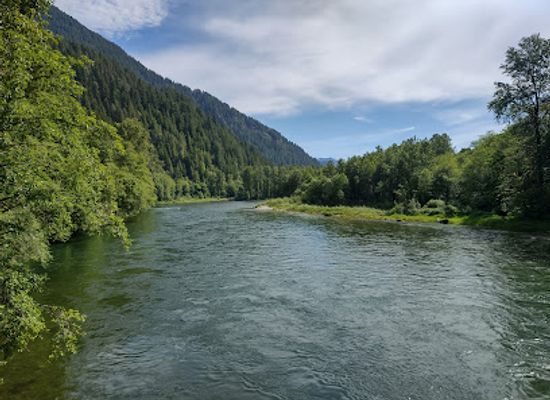 washington/northern-cascades/attraction/howard-miller-steelhead-park