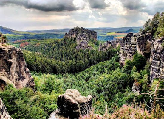 germany/saxon-switzerland-national-park/attraction/strong-steps
