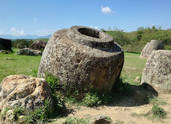 laos/plain-of-jars/attraction/plain-of-jars-site-3