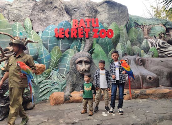 indonesia/east-java/attraction/museum-satwa