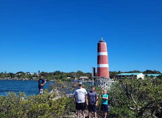florida/everglades/attraction/plantation-yacht-lighthouse