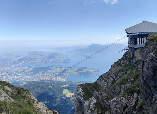 switzerland/lucerne/pilatus/attraction/gleitschirm-startplatz-pilatus-kulm