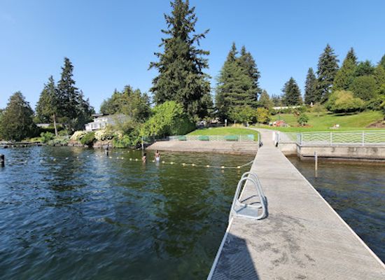 washington/bellevue/bellevue-square/attraction/clyde-beach-park