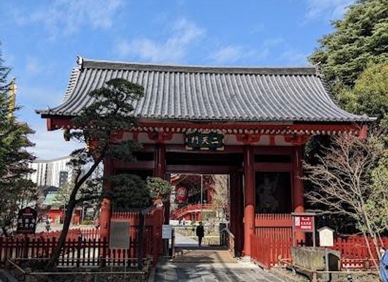 japan/tokyo/attraction/senso-ji-nitemmon-gate