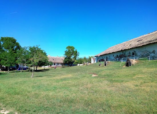 hungary/transdanubia/attraction/szantodpuszta-idegenforgalmi-es-kulturalis-kozpont