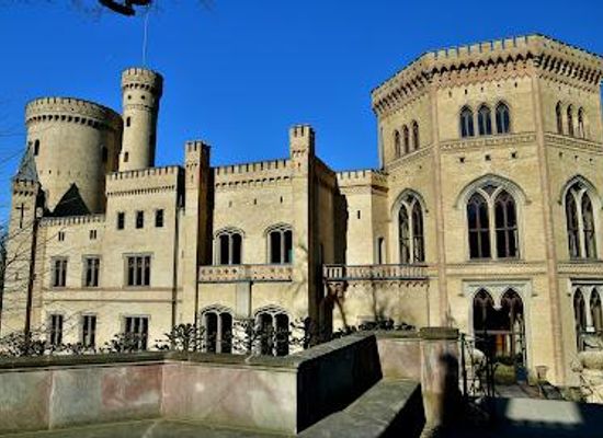 germany/potsdam/attraction/babelsberg-palace