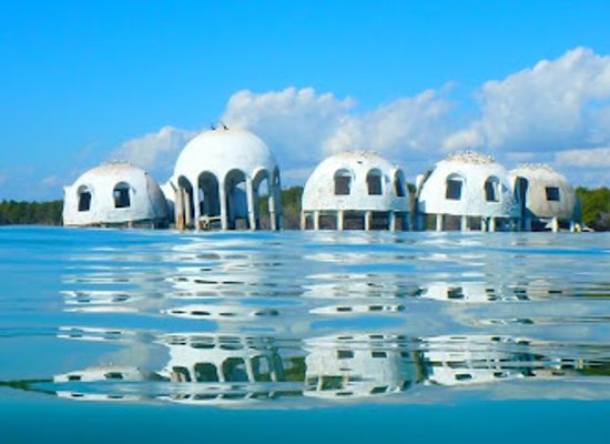 florida/marco-island/attraction/avi-s-marco-island-jet-ski-tours