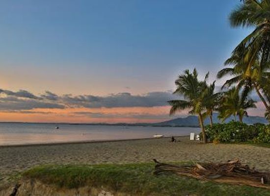 fiji/western-division/attraction/wailoaloa-beach