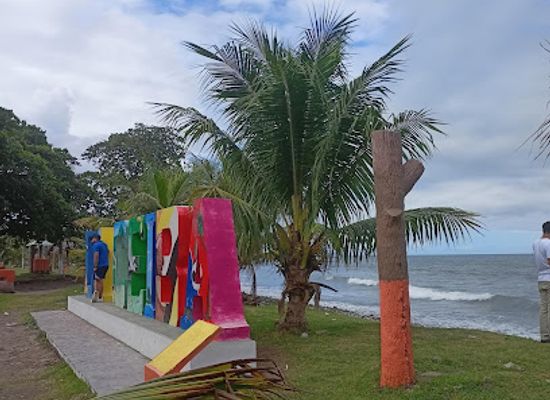 honduras/pico-bonito-national-park/attraction/parador-fotografico-la-ceiba