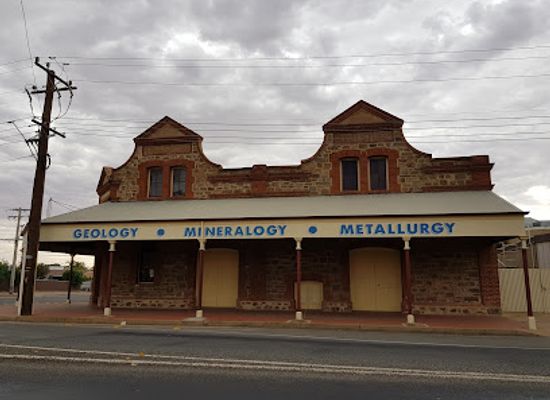 australia/far-west/attraction/albert-kersten-mining-and-minerals-museum-geocentre